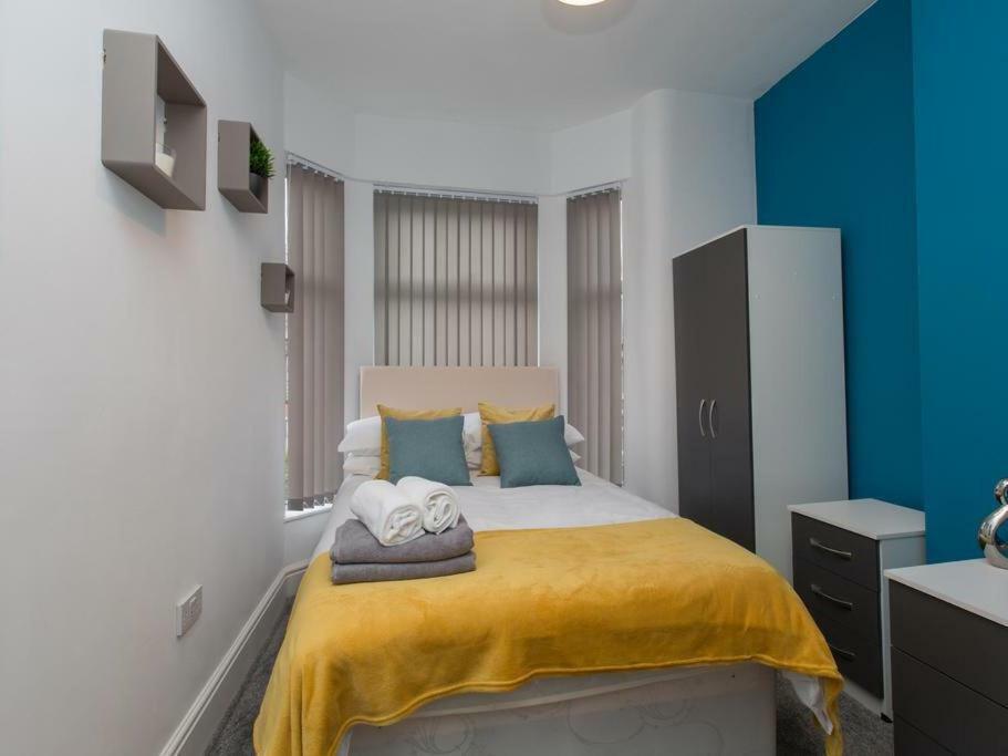 Townhouse @ 166 Ruskin Road קרו מראה חיצוני תמונה